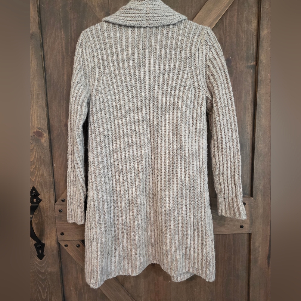 Ann Taylor LOFT Long Cardigan Sweater Size Small - Picture 3 of 4